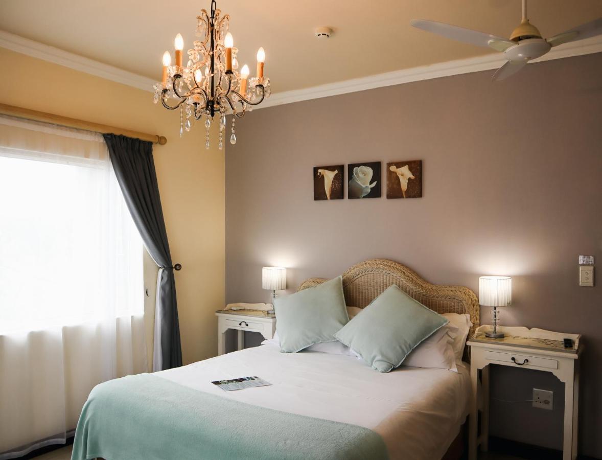 305 Guest House Amanzimtoti Exterior photo