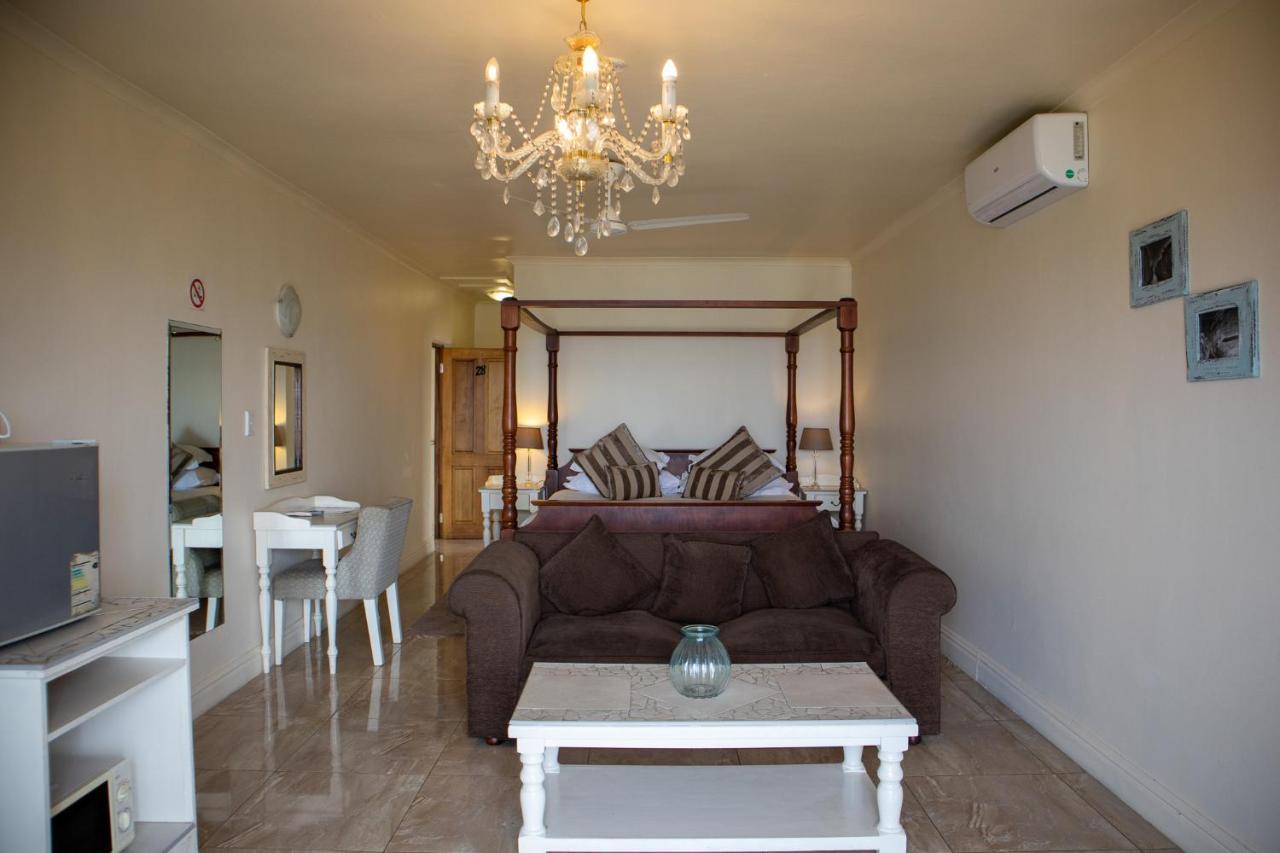 305 Guest House Amanzimtoti Exterior photo