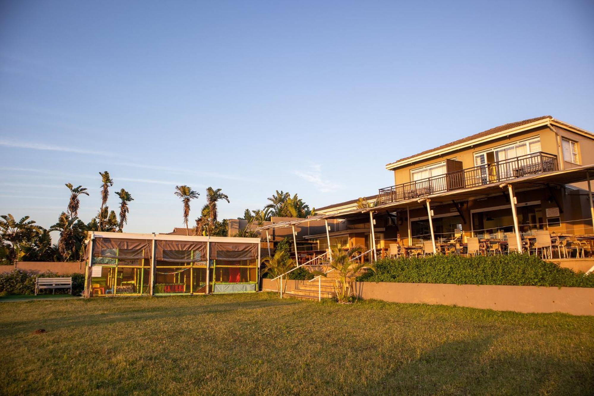 305 Guest House Amanzimtoti Exterior photo